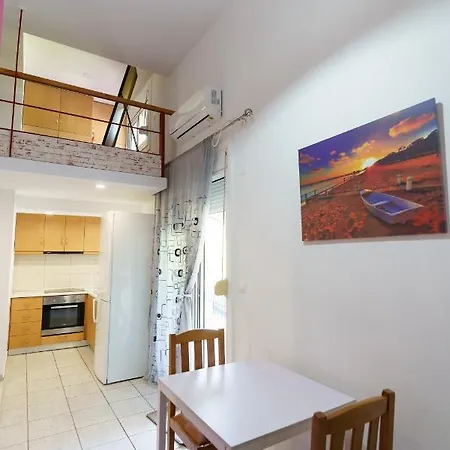 Kalamata City Apartment *